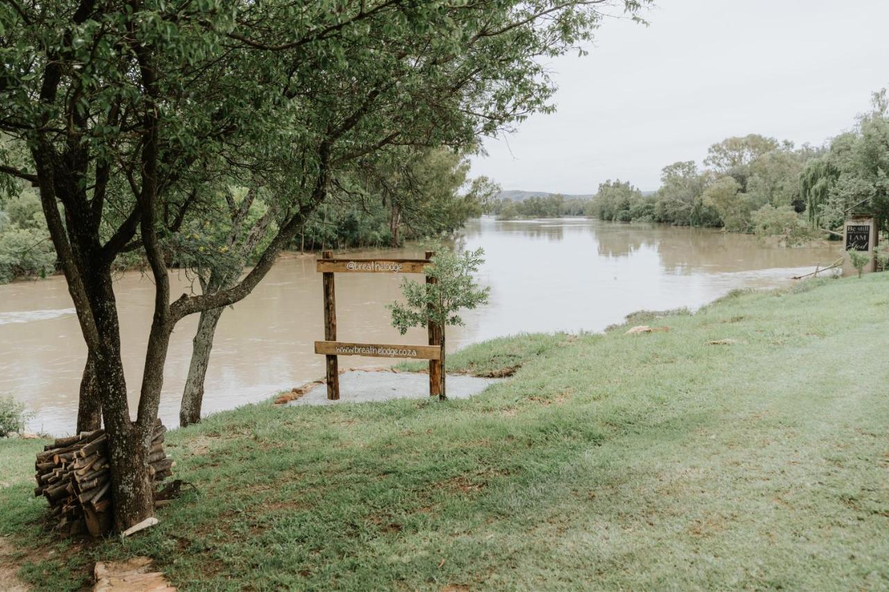 Breathe River Retreat Parys Exterior photo